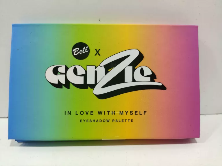 PALETA GENZIE X BELL IN LOVE WITH MYSELF EYESHADO