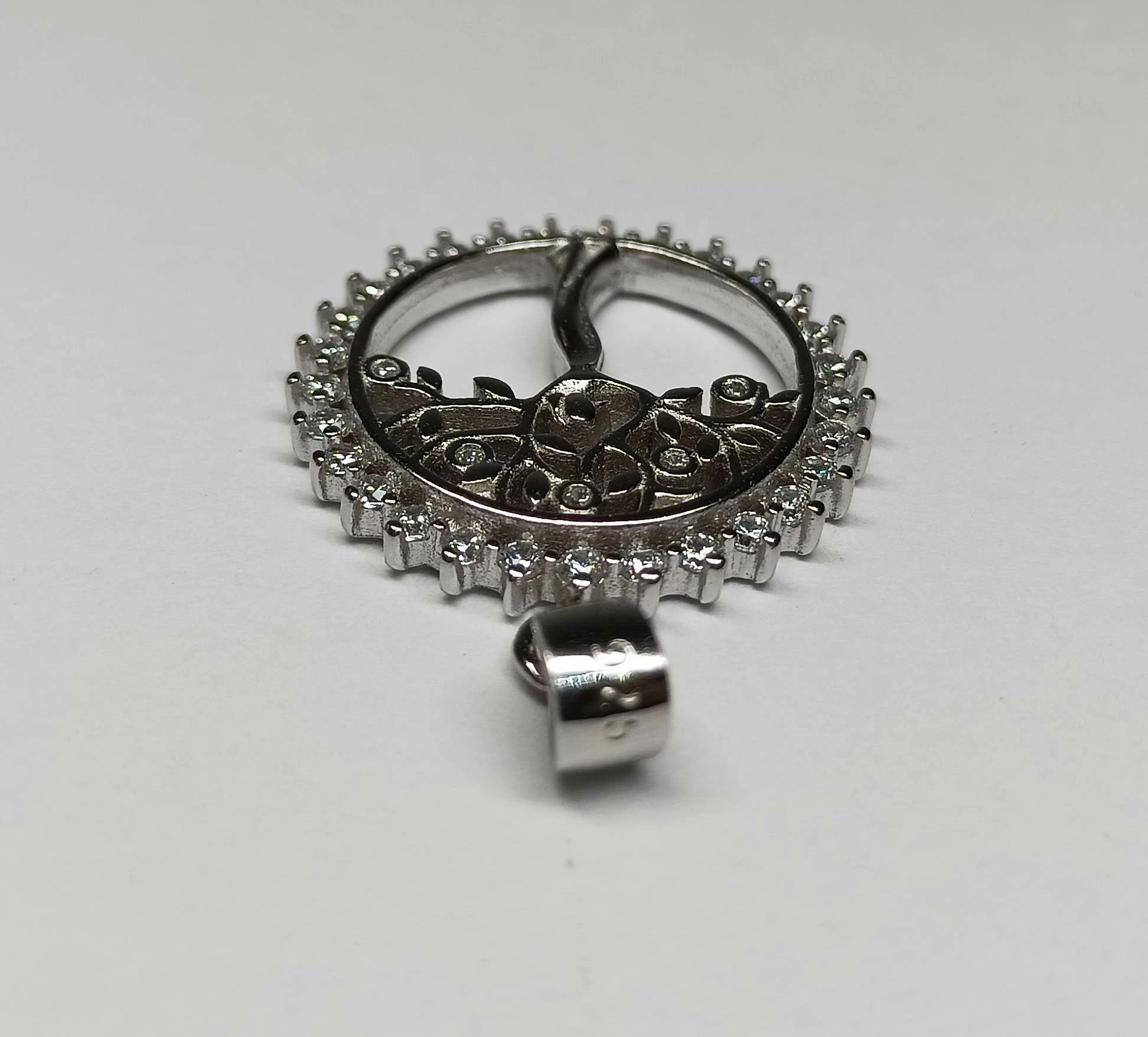 srebrna-zawieszka-drzewo-25g-rodzaj-2205-2