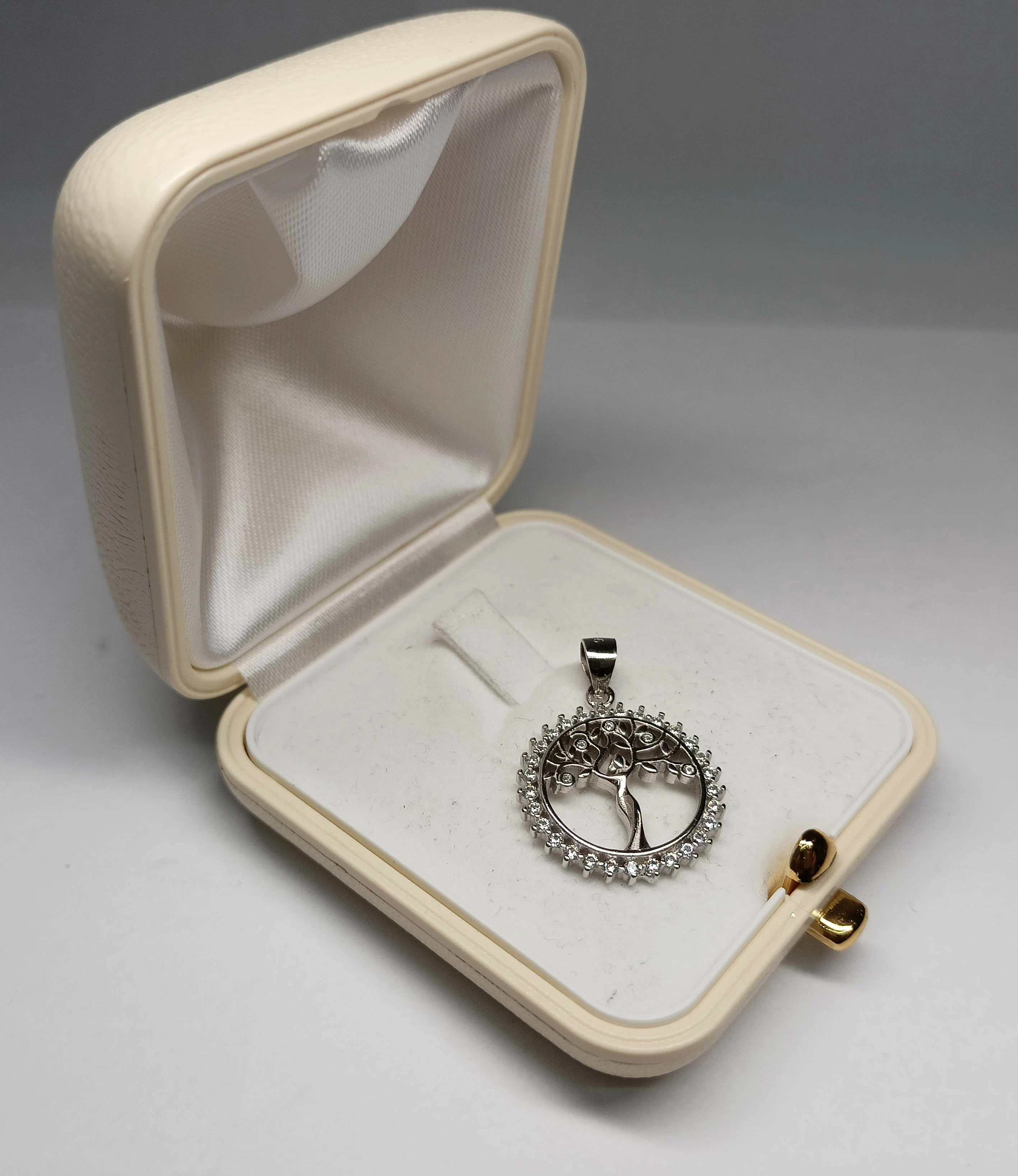 srebrna-zawieszka-drzewo-25g-powstancow-25-siemianowice