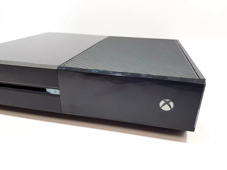 KONSOLA XBOX ONE BEZ PADA