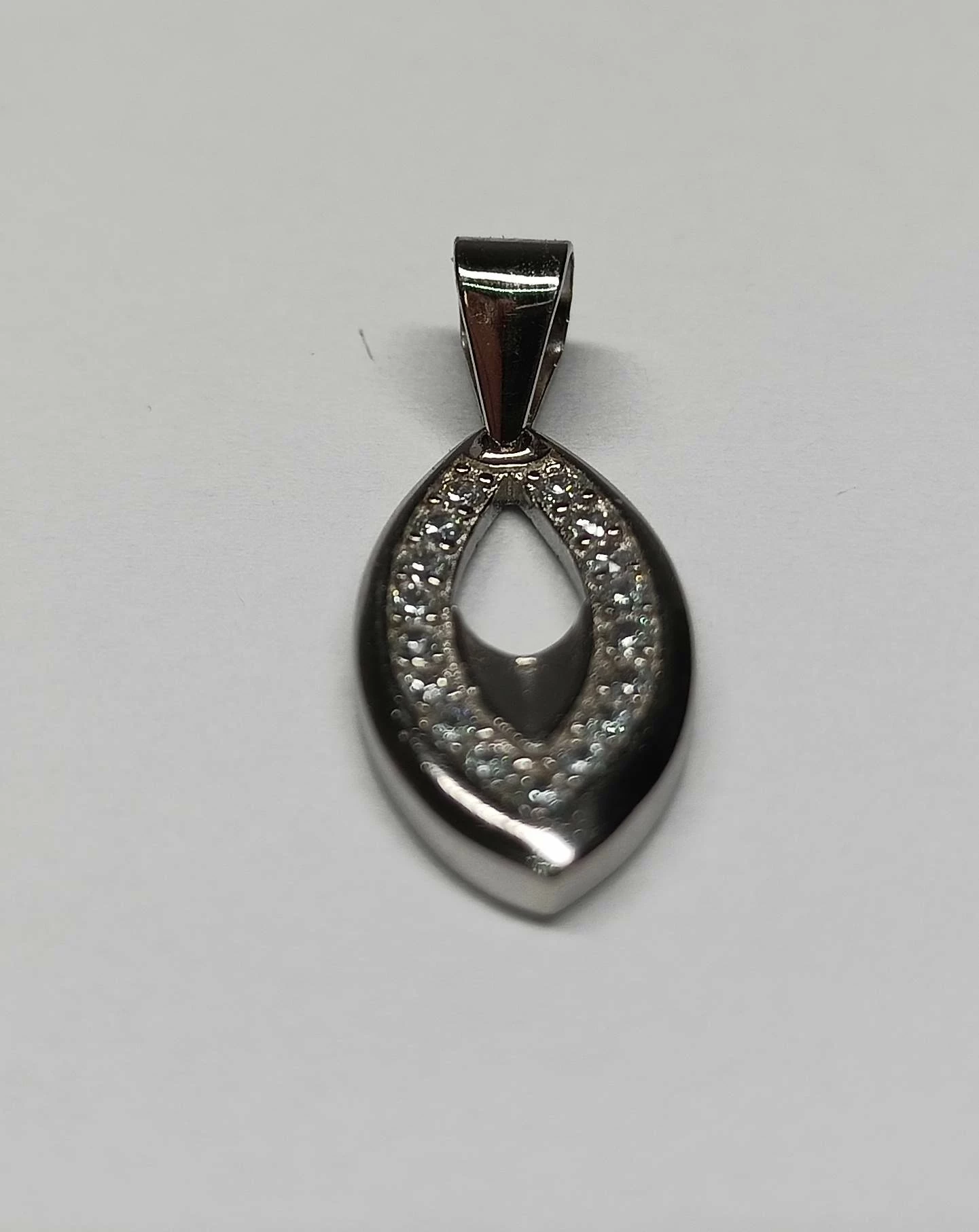 srebrna-zawieszka-lezka-11g-ean-gtin-7612356001391