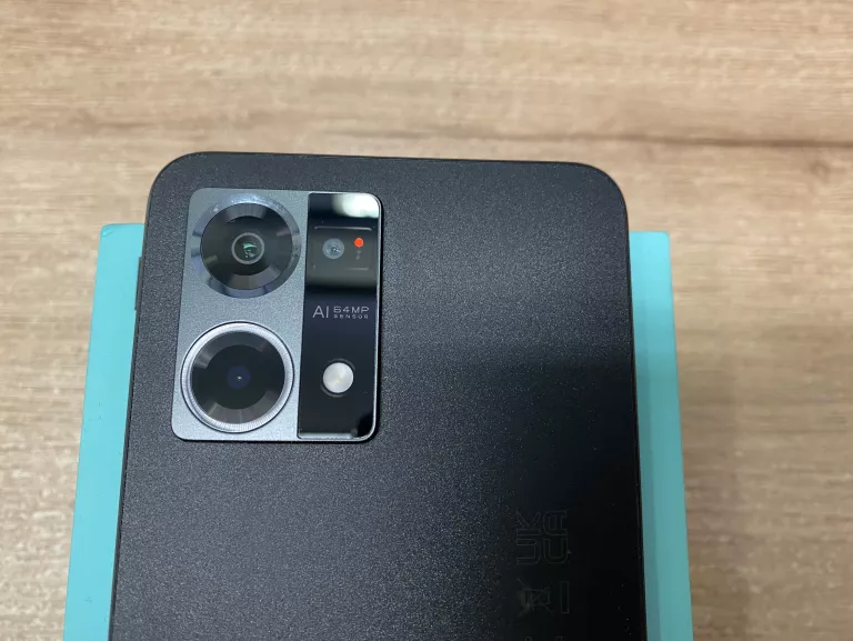 oppo-reno7-8128gb-komplet-typ-smartfon