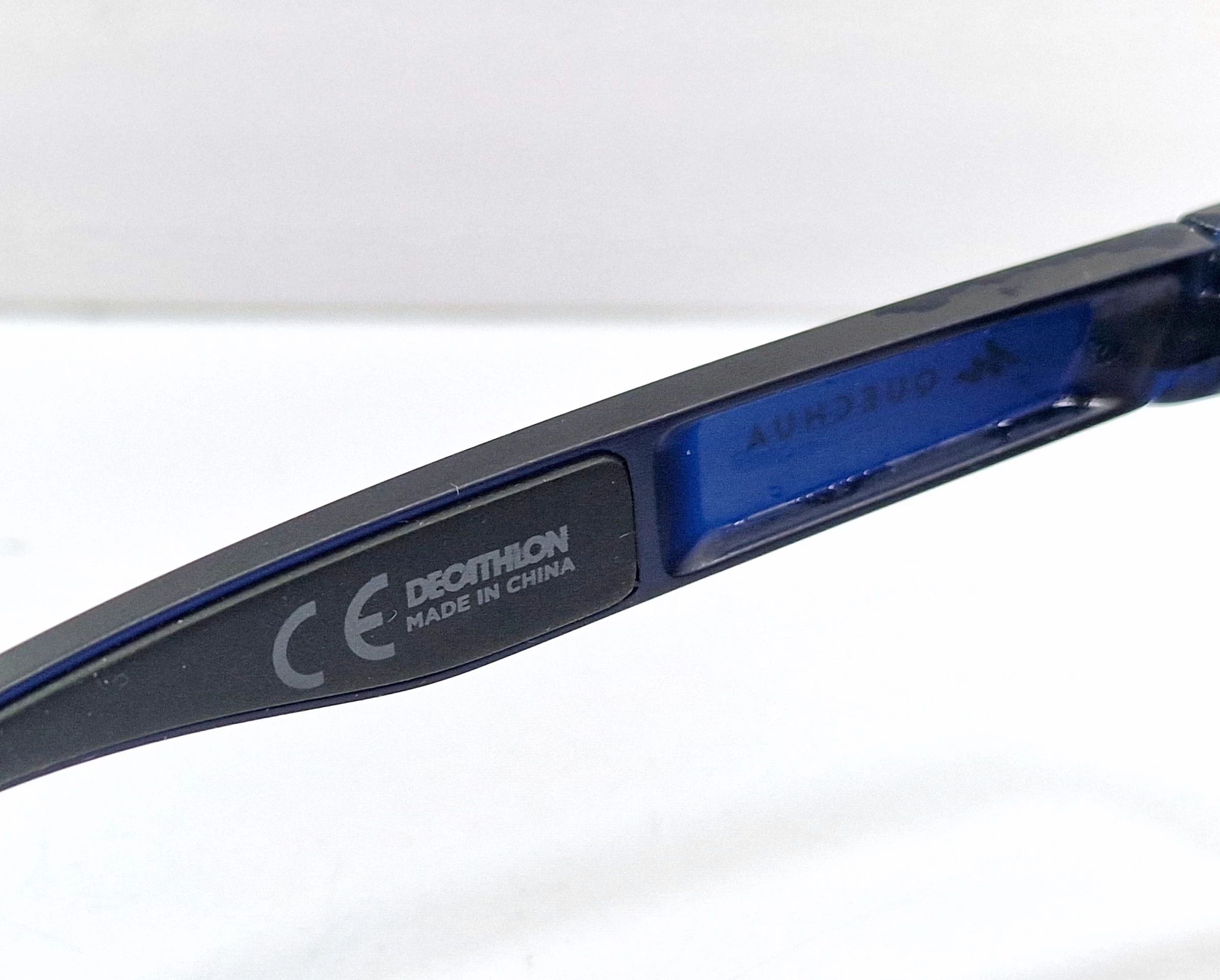 okulary-przeciwsloneczne-quechua-mh-140-typ-ochrony-filtr-uv-400-kat-3