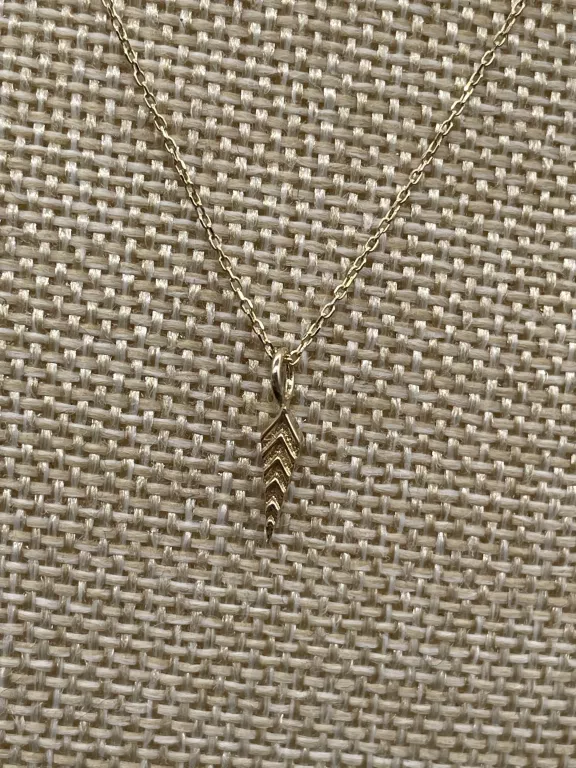 zlota-celebrytka-585-095g-strzalka-slowackiego-4-walbrzych-sj