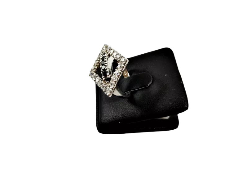 pierscionek-925-czarne-i-biale-cyrkonie-60g-kamien-bez-kamienia