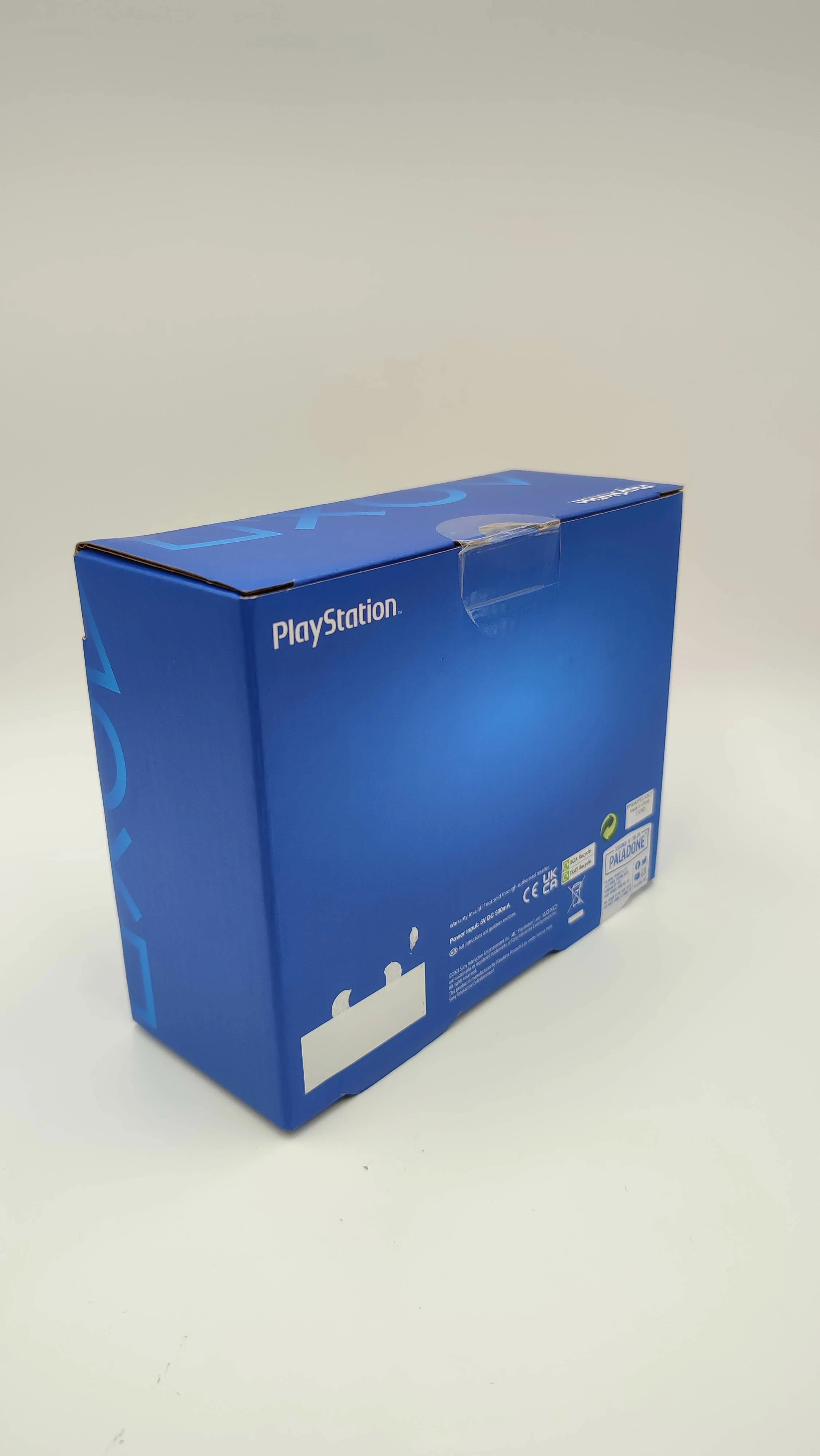 playstation-alarm-clock-budzik-ps4-ps5-rodzaj-gadzetu-gamingowy