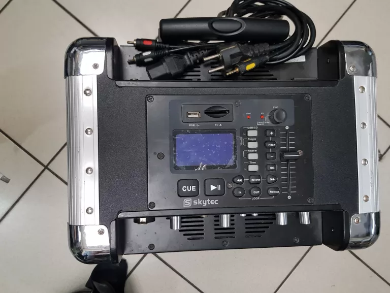 MOBILNA KOLUMNA SKYTEC PA-200