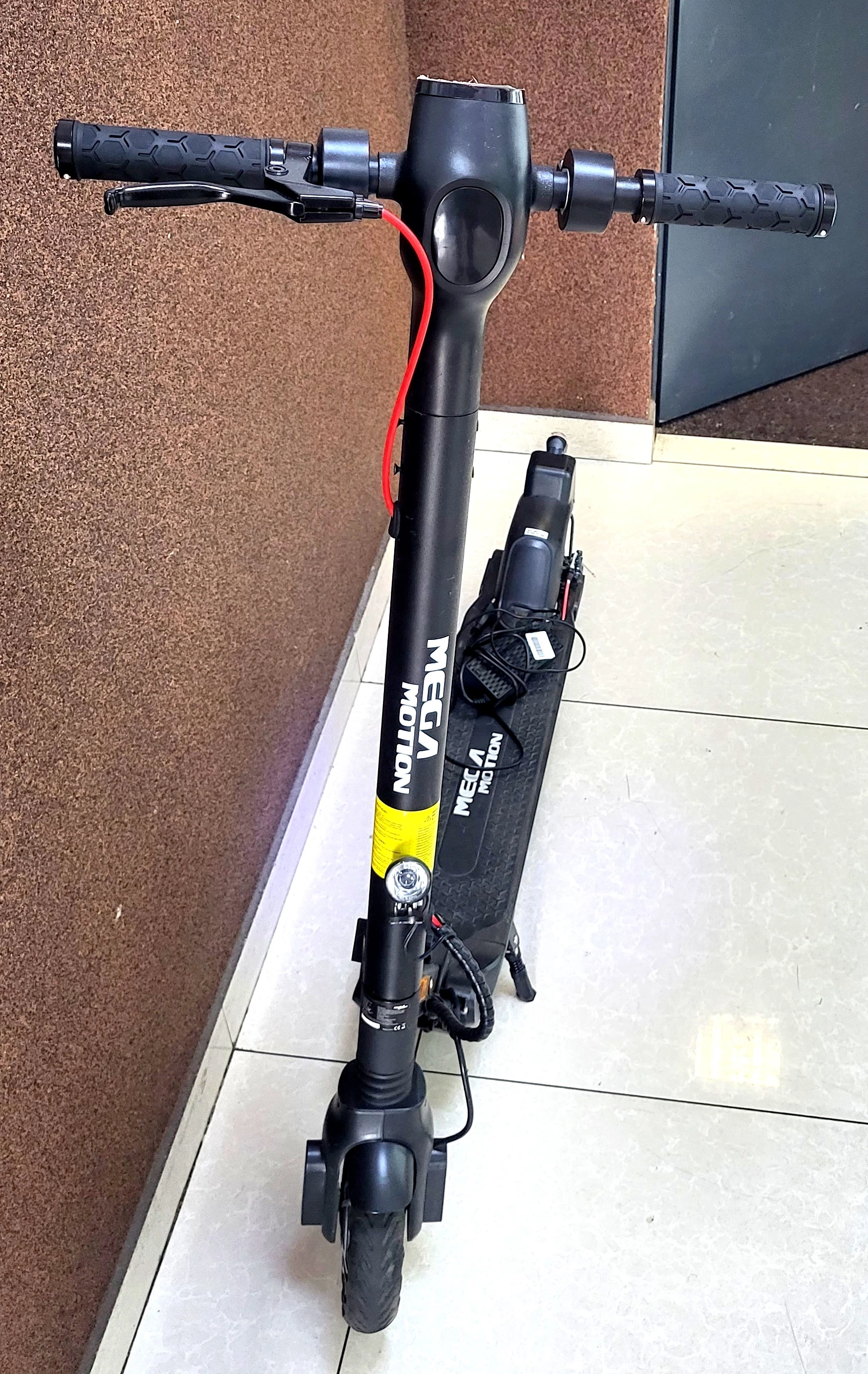 hulajnoga-mega-motion-m5-czytaj-opis-predkosc-maksymalna-1