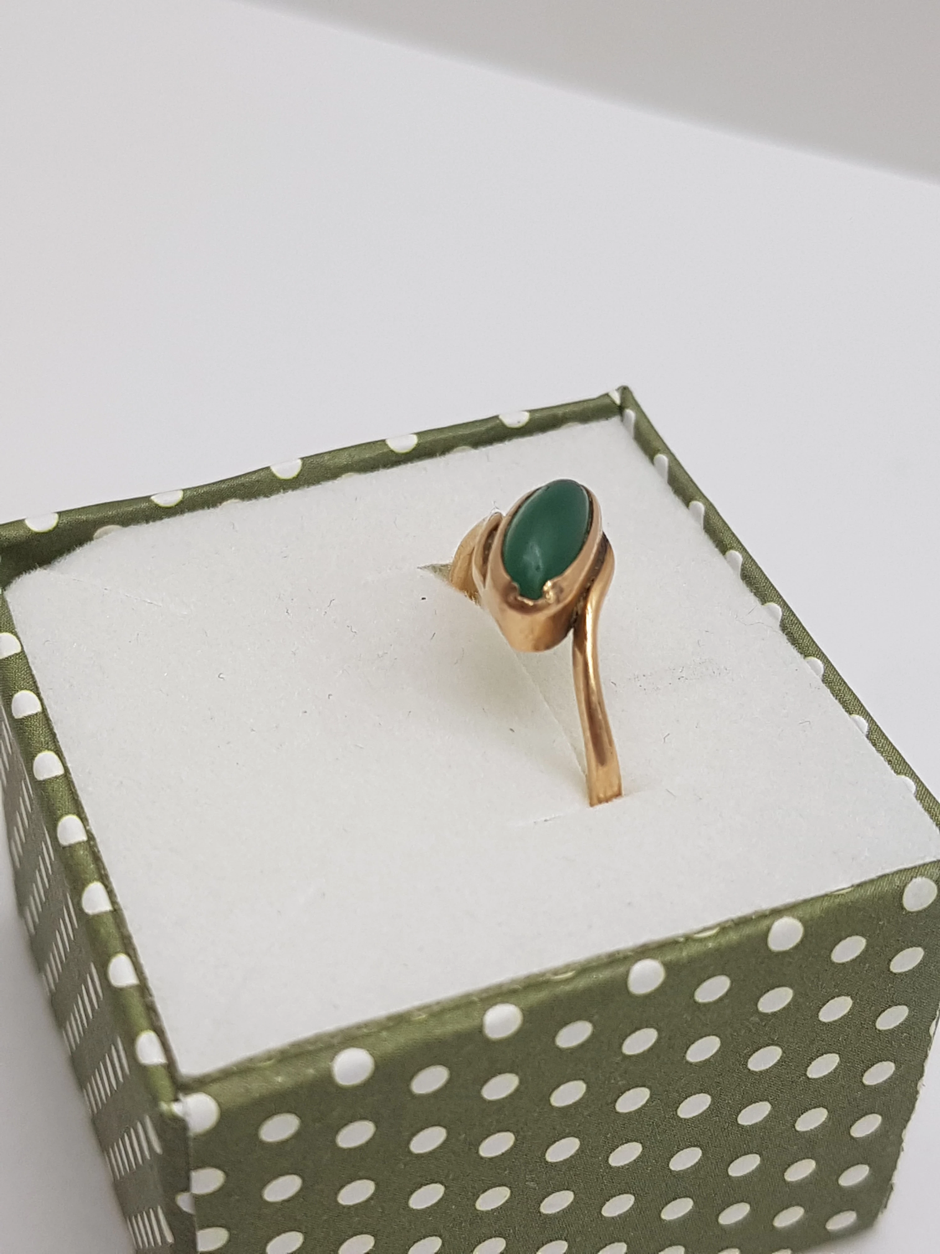 wyrob-jubilerski-zloty-pierscionek-p-585-rodzaj-2205-16