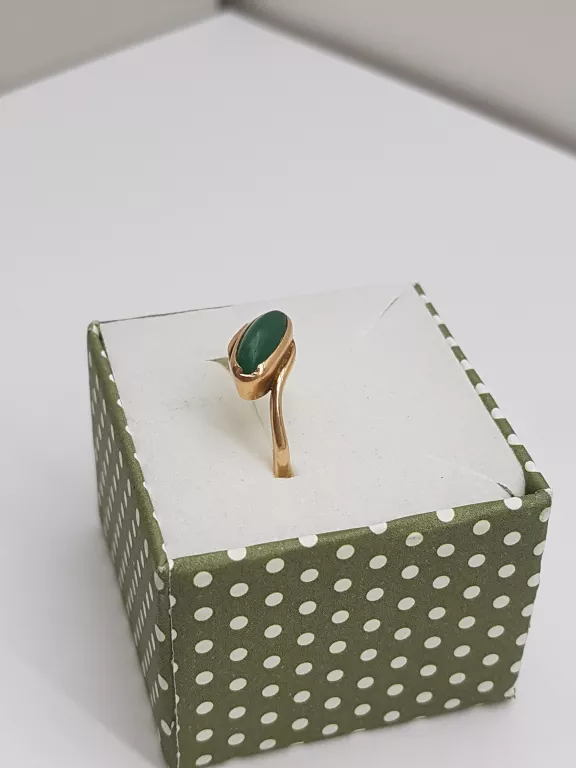 wyrob-jubilerski-zloty-pierscionek-p-585-stan-11323-2