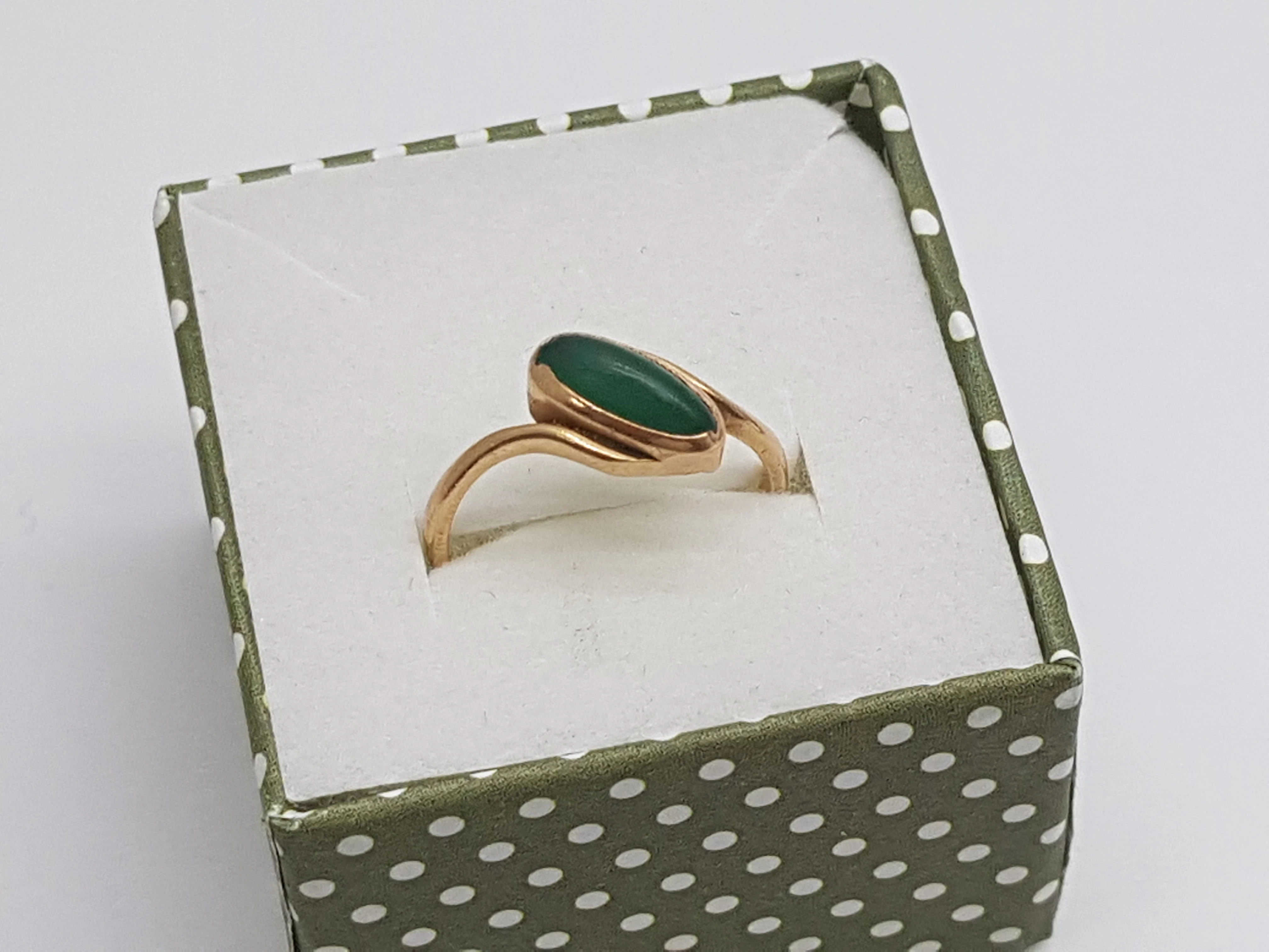 wyrob-jubilerski-zloty-pierscionek-p-585-ean-gtin-5903772008975