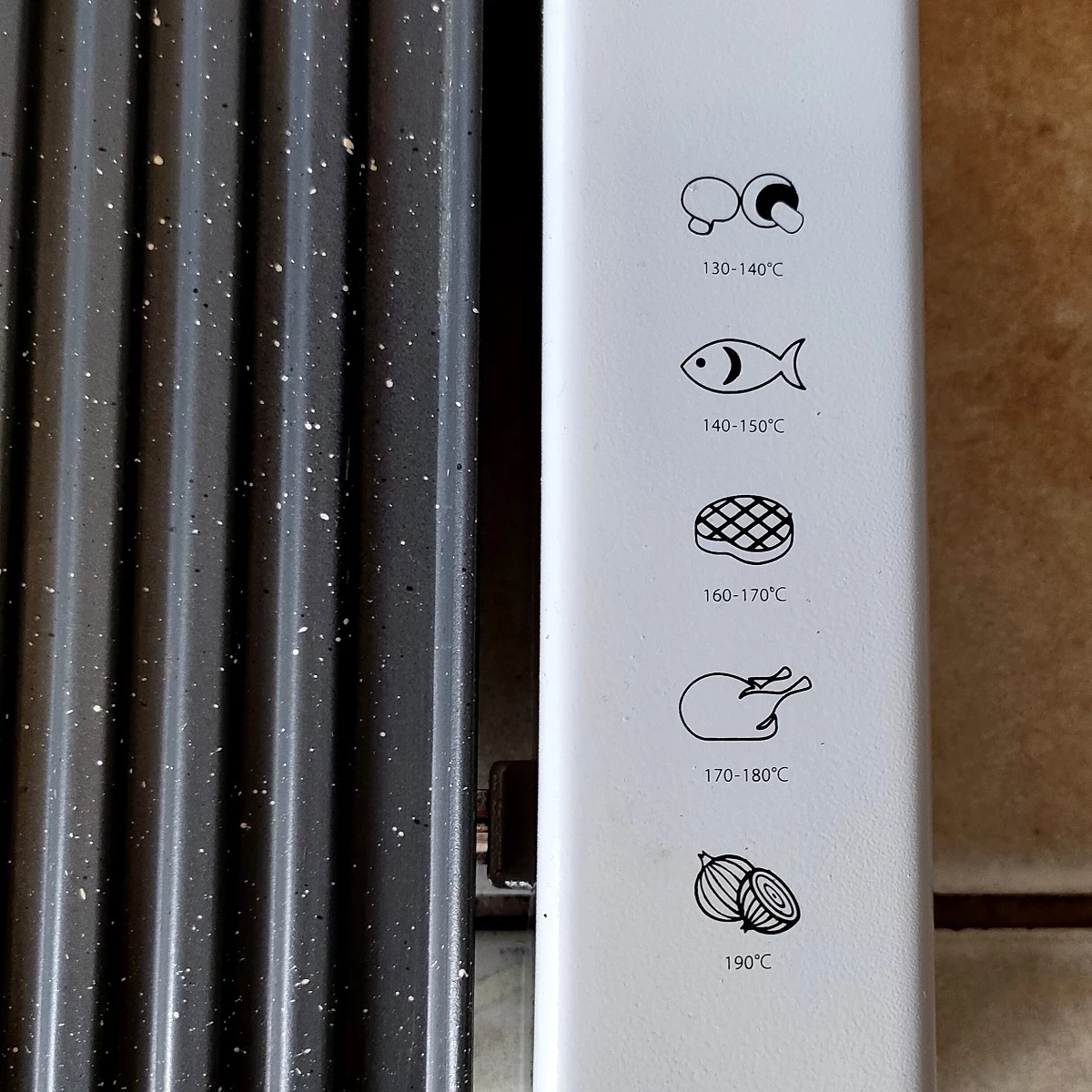 grill-elektryczny-plyta-grzewcza-delimano-joy-stan-uzywany