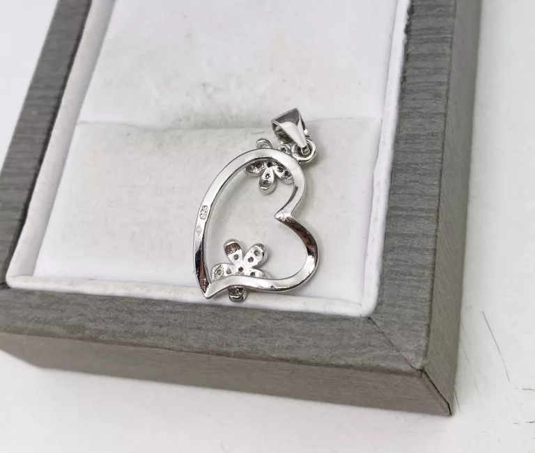 srebrny-wisiorek-serduszko-ag-925-rodzaj-2205-2