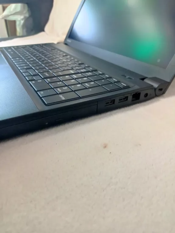 LAPTOP TOSHIBA SATELITE PRO A50-A B453 4/120GB