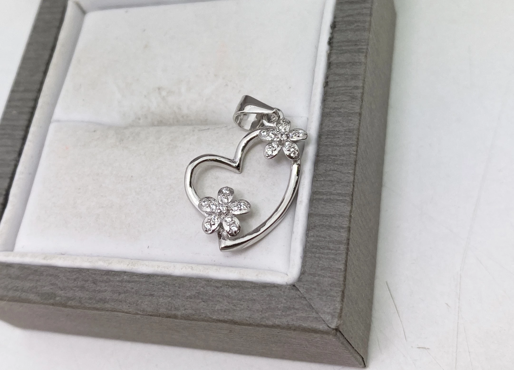 srebrny-wisiorek-serduszko-ag-925-stan-11323-238058