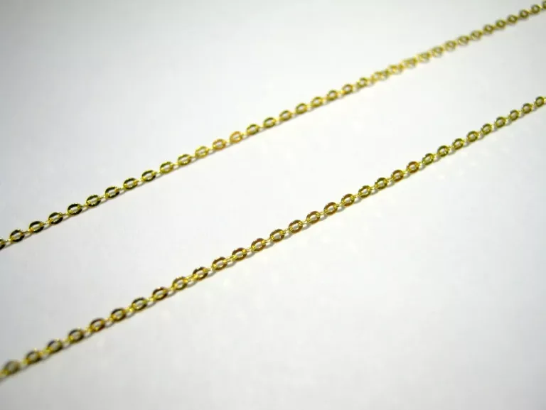 zloty-lancuszek-z-krzyzykiem-pr-585-45cm-okazja-rodzaj-wyrob-jubilerski