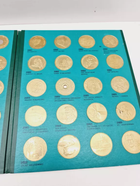 MONETY DWUZŁOTOWE NORDIC GOLD 60 SZT W ALBUMIE