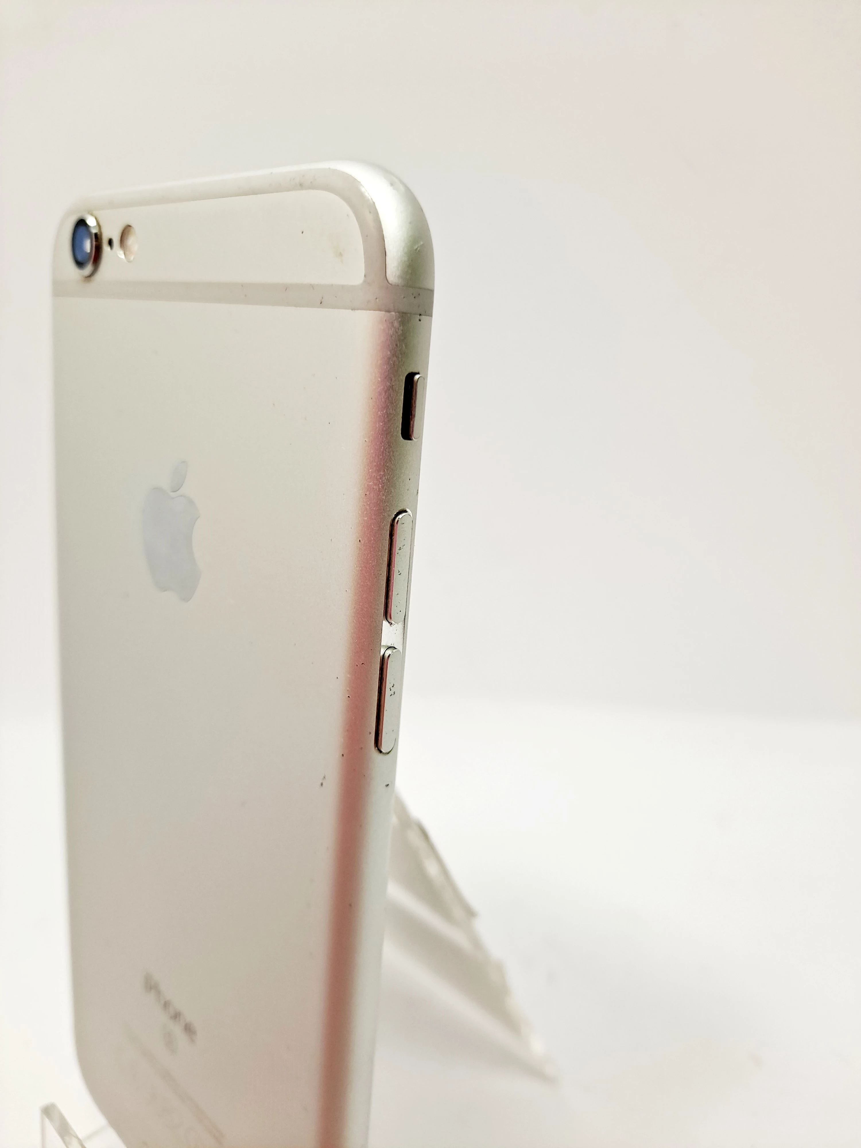 telefon-iphone-6s-128gb-pamiec-ram-2-gb