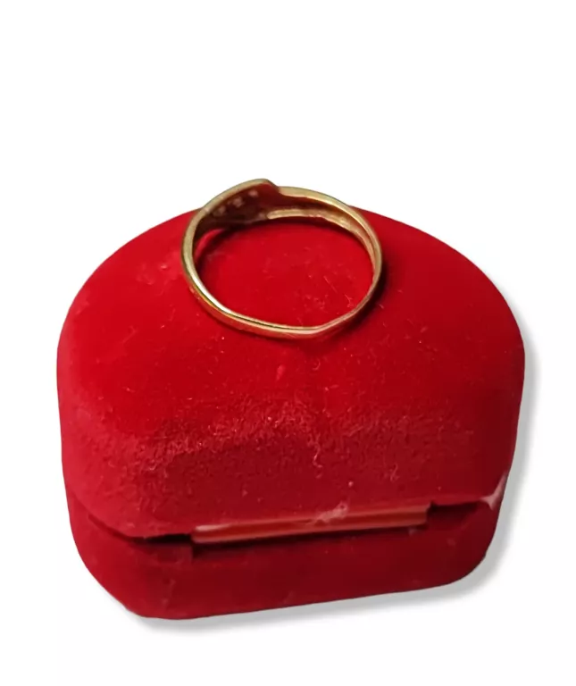 zloty-pierscionek-158-585-material-15835-2