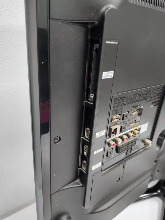 telewizor-samsung-3d-ue32es6100-marka-samsung