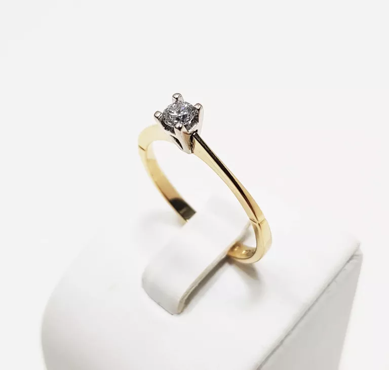 piekny-zloty-pierscionek-z-brylantem-pr585-stan-11323-2