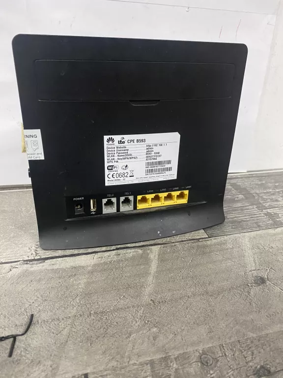 ROUTER HUAWEI CPE B593