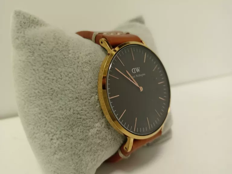 ZEGAREK DANIEL WELLINGTON B40R5