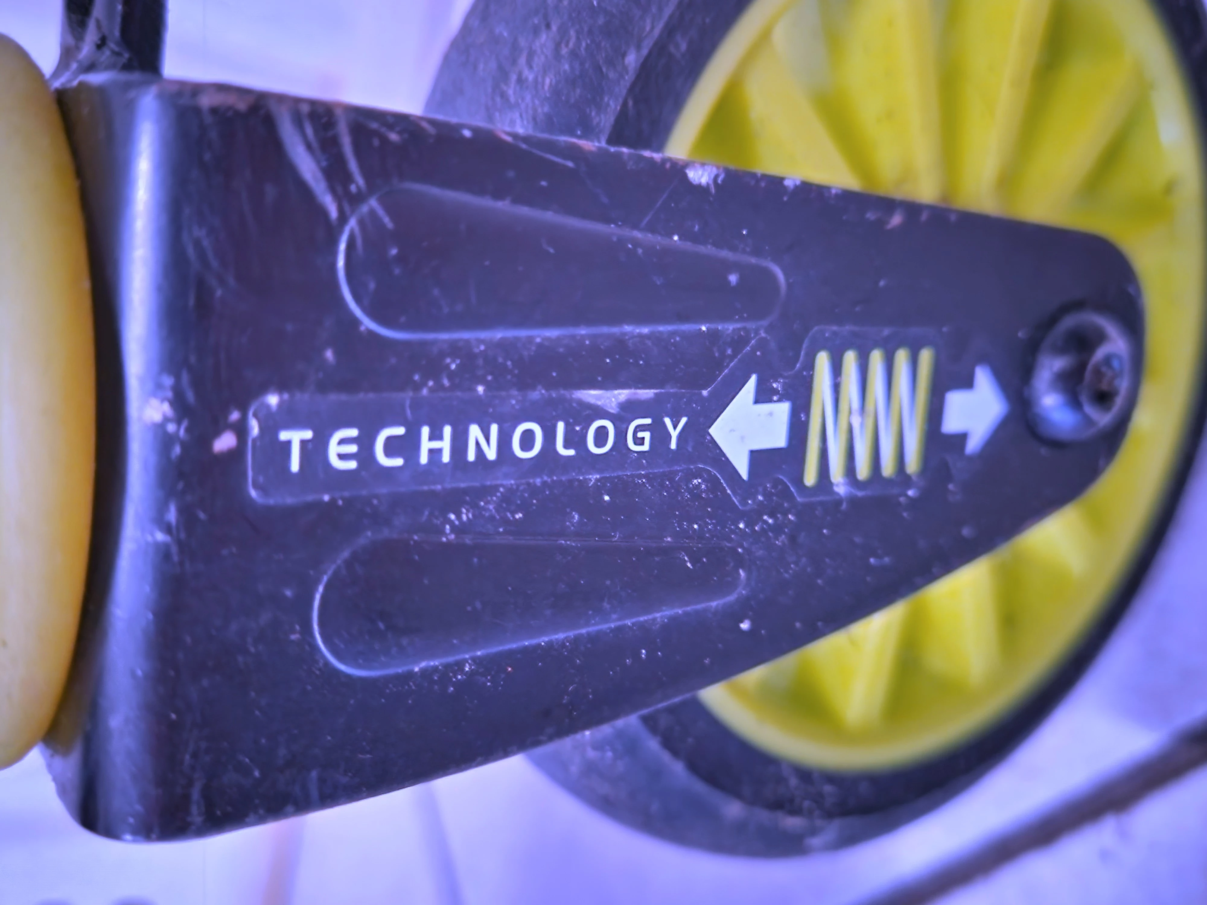 hulajnoga-oxelo-zielona-play-6-max100kg-liczba-kol-2