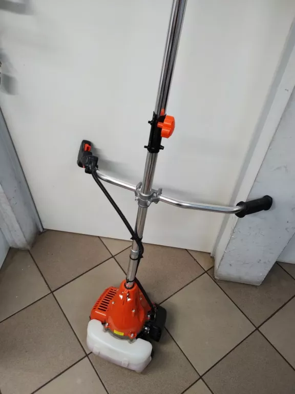 kosiarka-spalinowa-nac-bp540-30b-v-podkaszarka-pilsudskiego-91-zawiercie