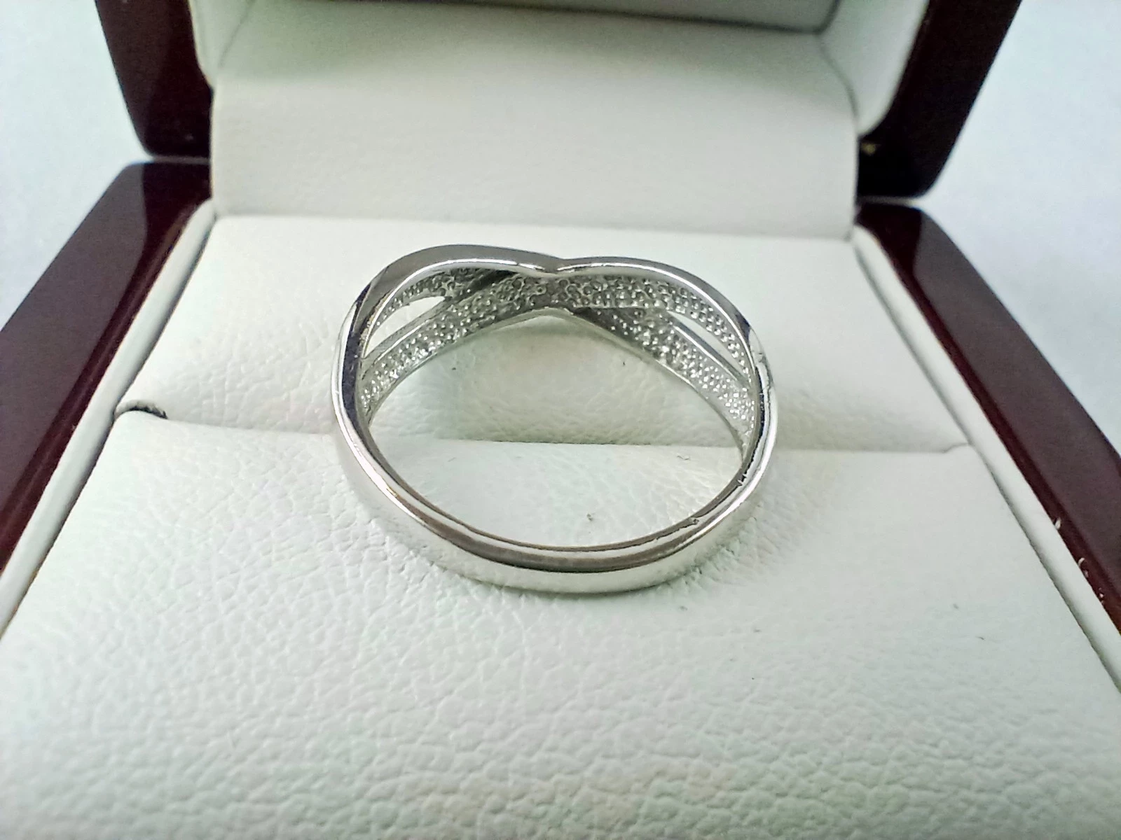 srebrny-piekny-pierscionek-mat-i-polysk-pr925-r13-material-15835-4