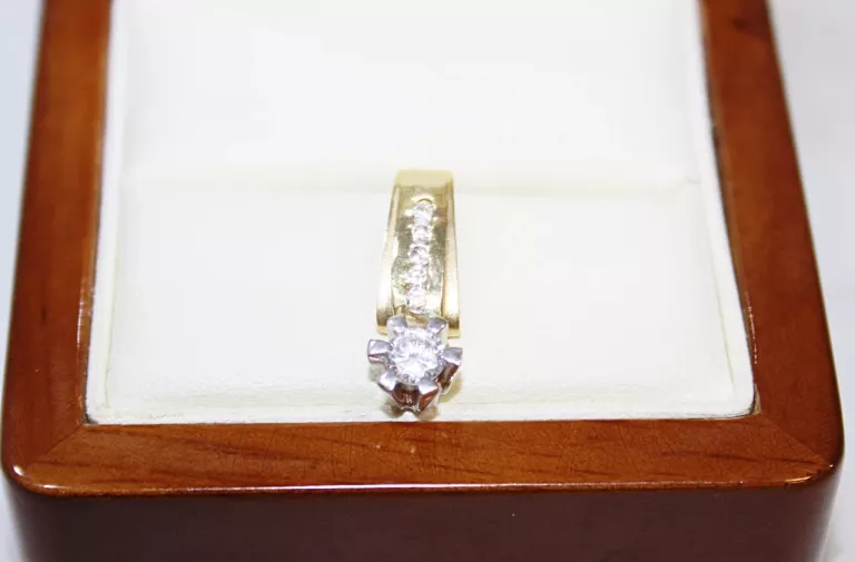 ladna-zlota-zawieszka-z-oczkiem-185g-kolor-dominujacy-205826-225106