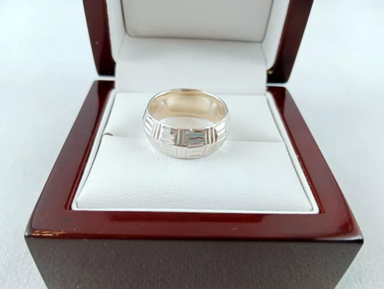 srebrny-szeroki-pierscionek-570gr-925pr-r12-al-niepodleglosci-63u-monki