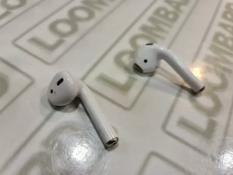 SŁUCHAWKI BEZPRZEWODOWE APPLE AIRPODS MMEF2ZM/A