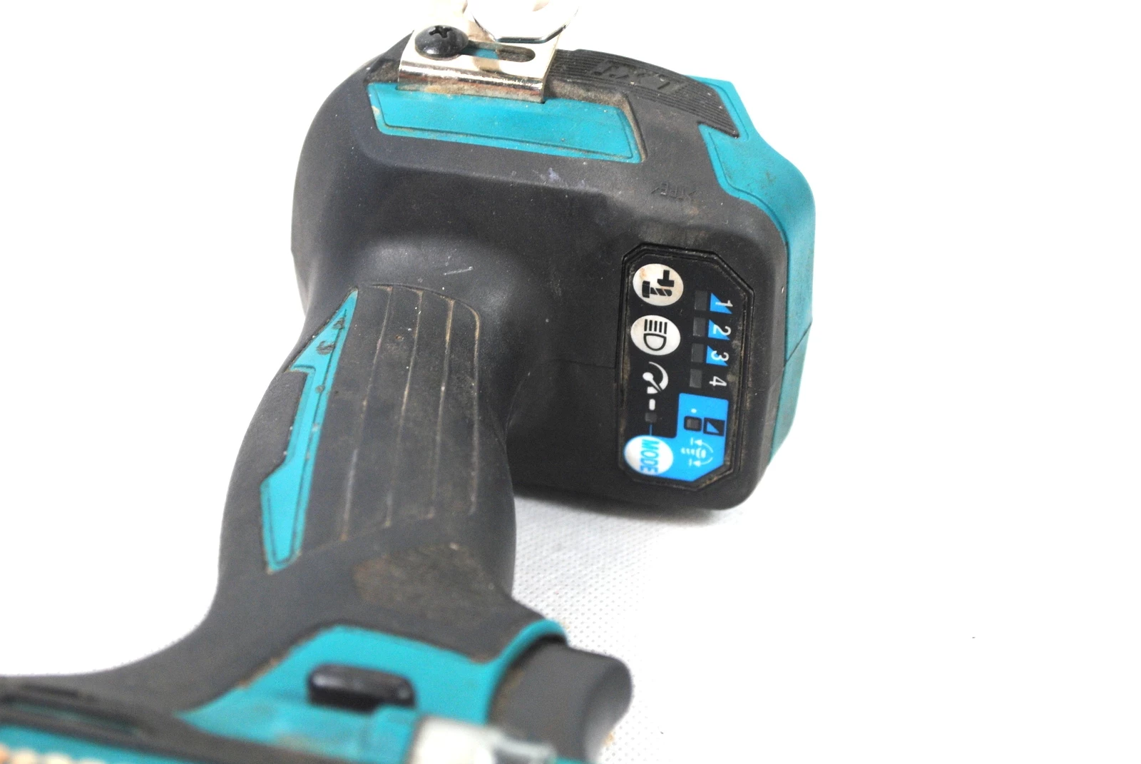 klucz-udarowy-makita-dtw300-rok-2020-marka-makita