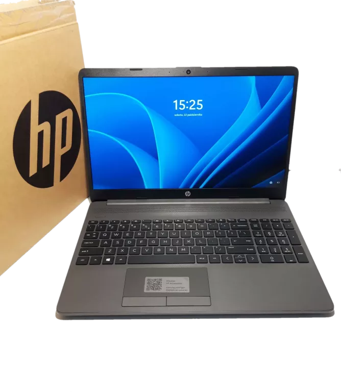 LAPTOP HP 255 G8 15,6 AMD RYZEN 3 8 GB/256 GB