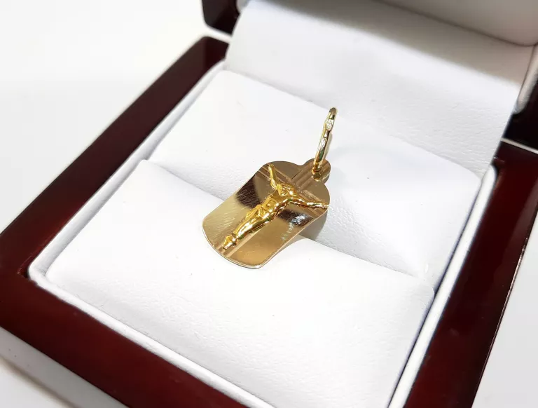 nienoszony-zloty-medalik-z-jezusem-585-122-g-stan-11323-2