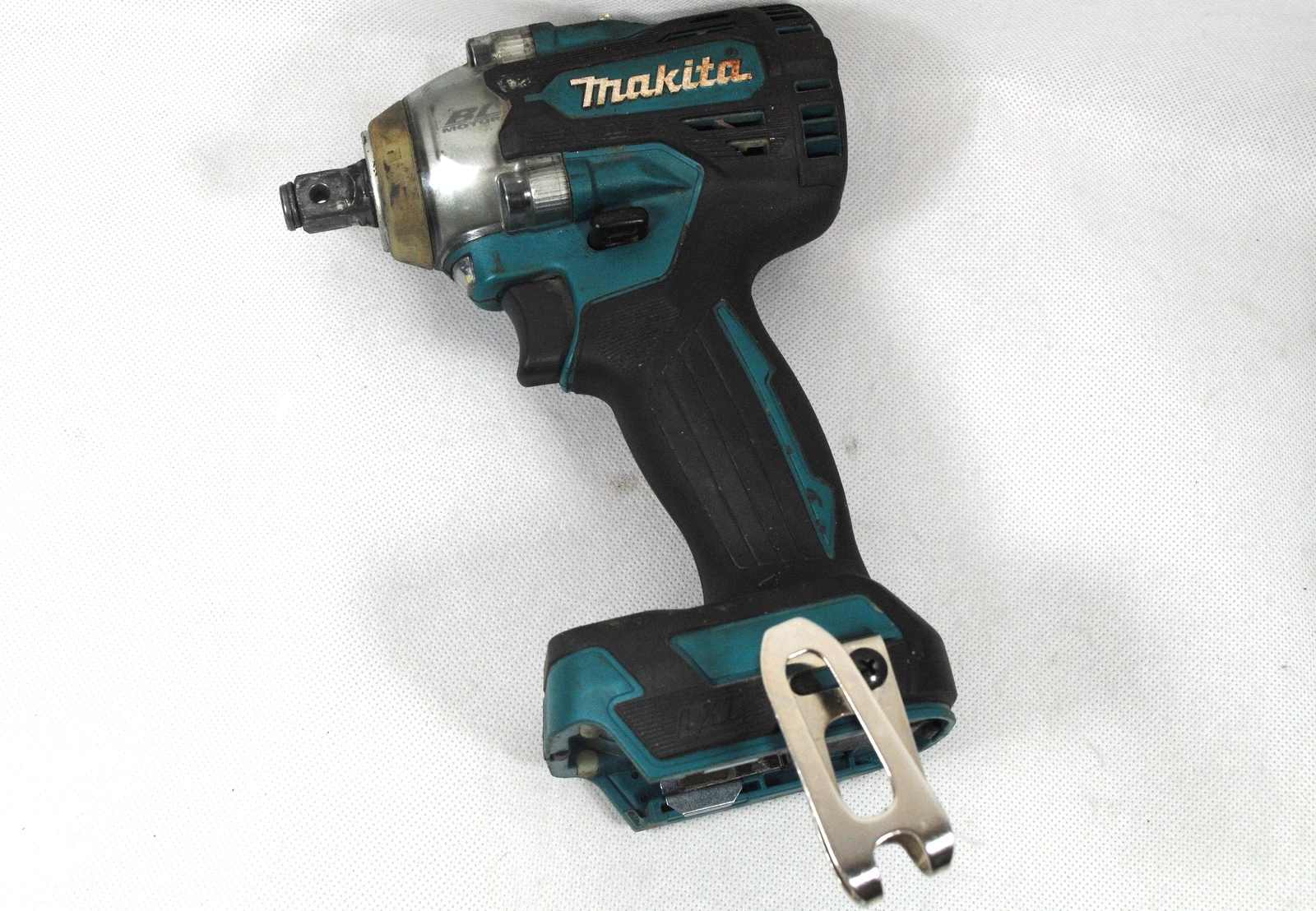 klucz-udarowy-makita-dtw300-rok-2020-dworcowa-28-zielona-gora