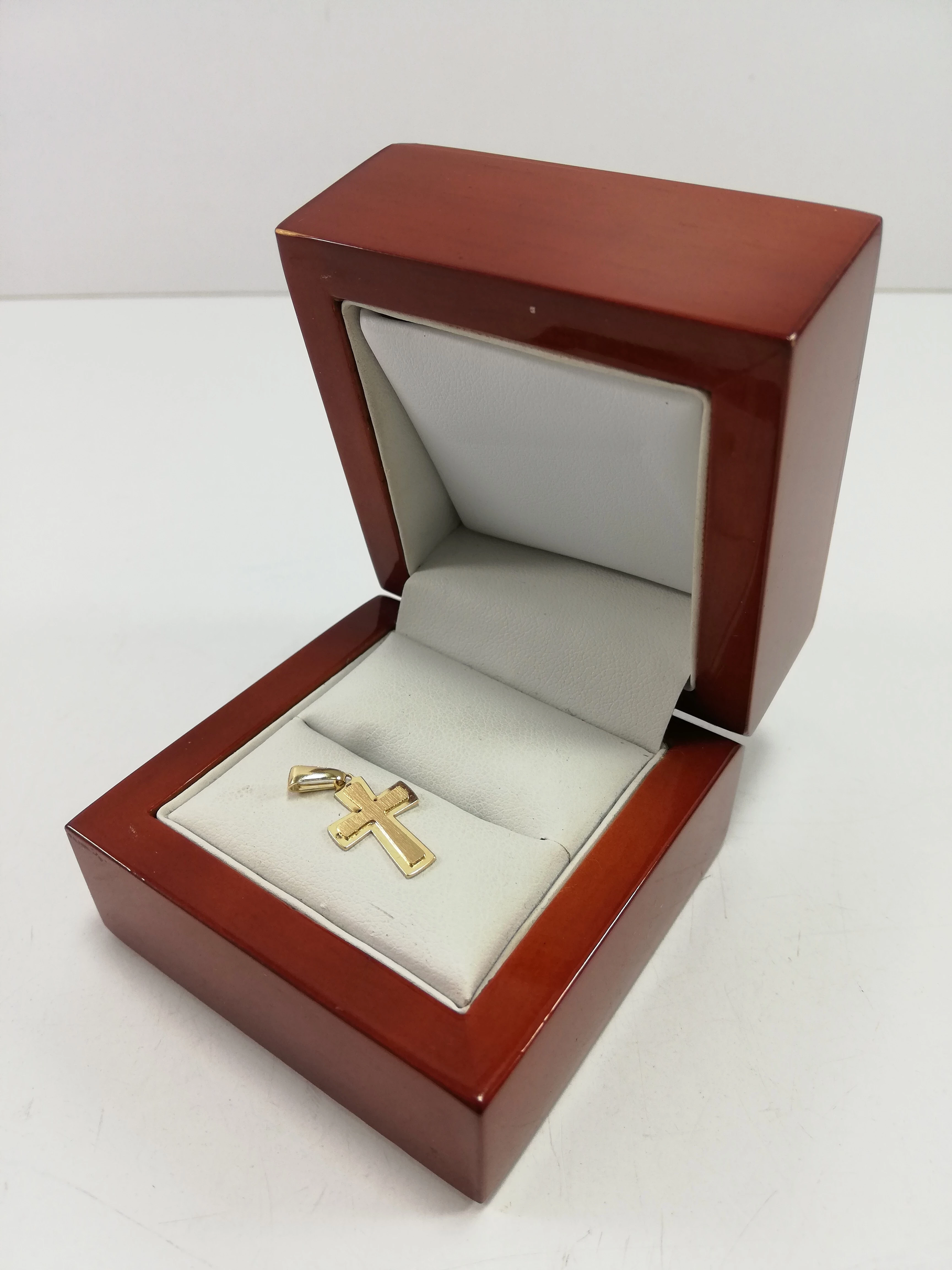 nienoszona-zlota-zawieszka-krzyzyk-pr585-071g-kolor-249512-1647429