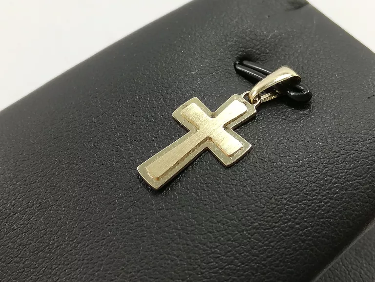 nienoszona-zlota-zawieszka-krzyzyk-pr585-071g-cechy-207006-1