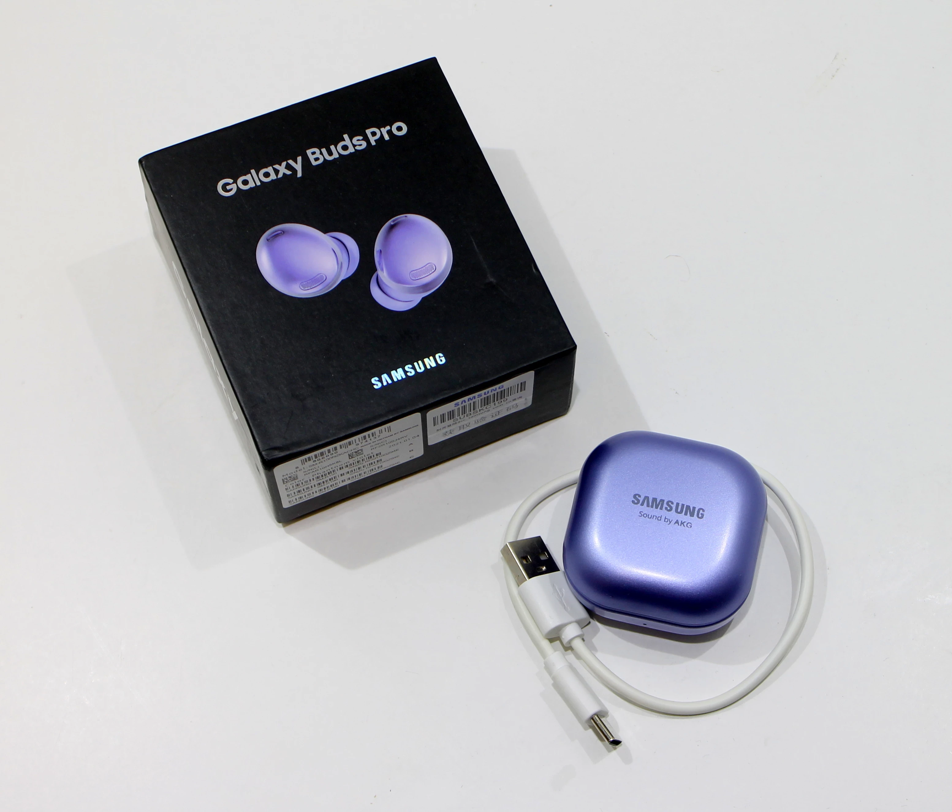 sluchawki-samsung-galaxy-buds-pro-fioletowe-stan-powystawowy