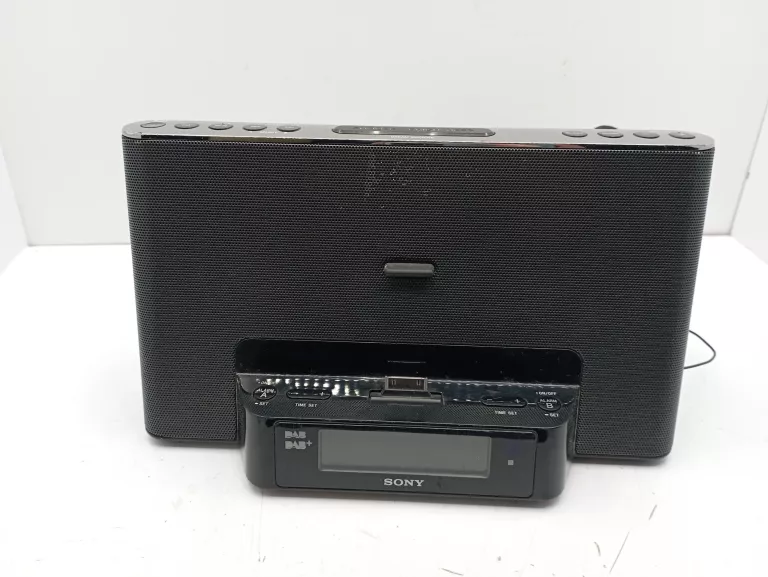 STACJA Z RADIOBUDZIKIEM SONY XDR DS16IP