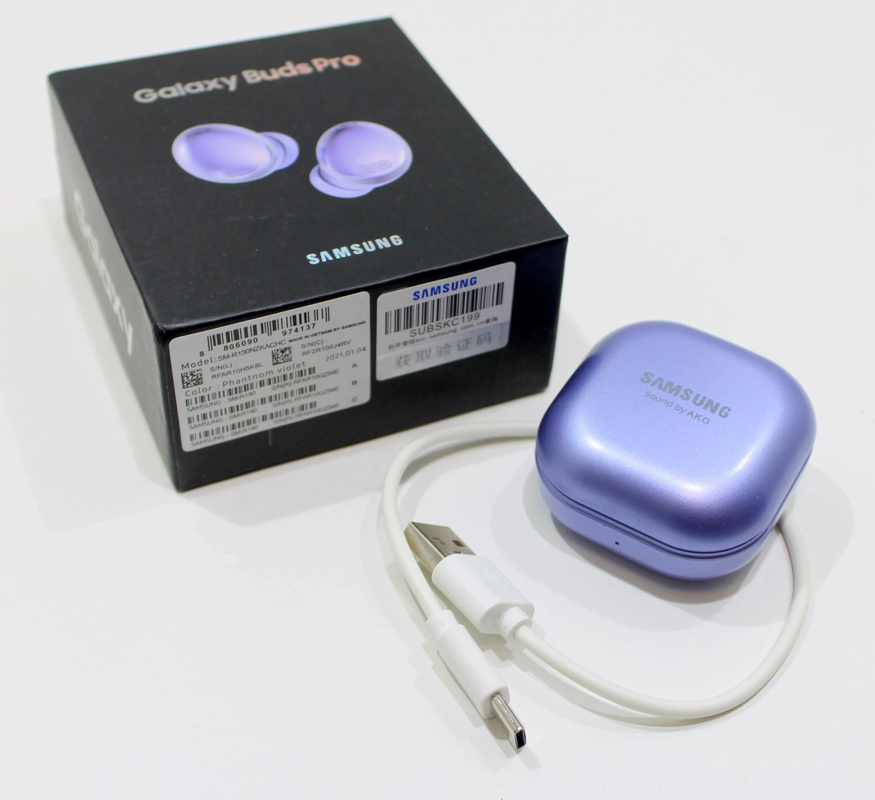 sluchawki-samsung-galaxy-buds-pro-fioletowe-kolor-fioletowy