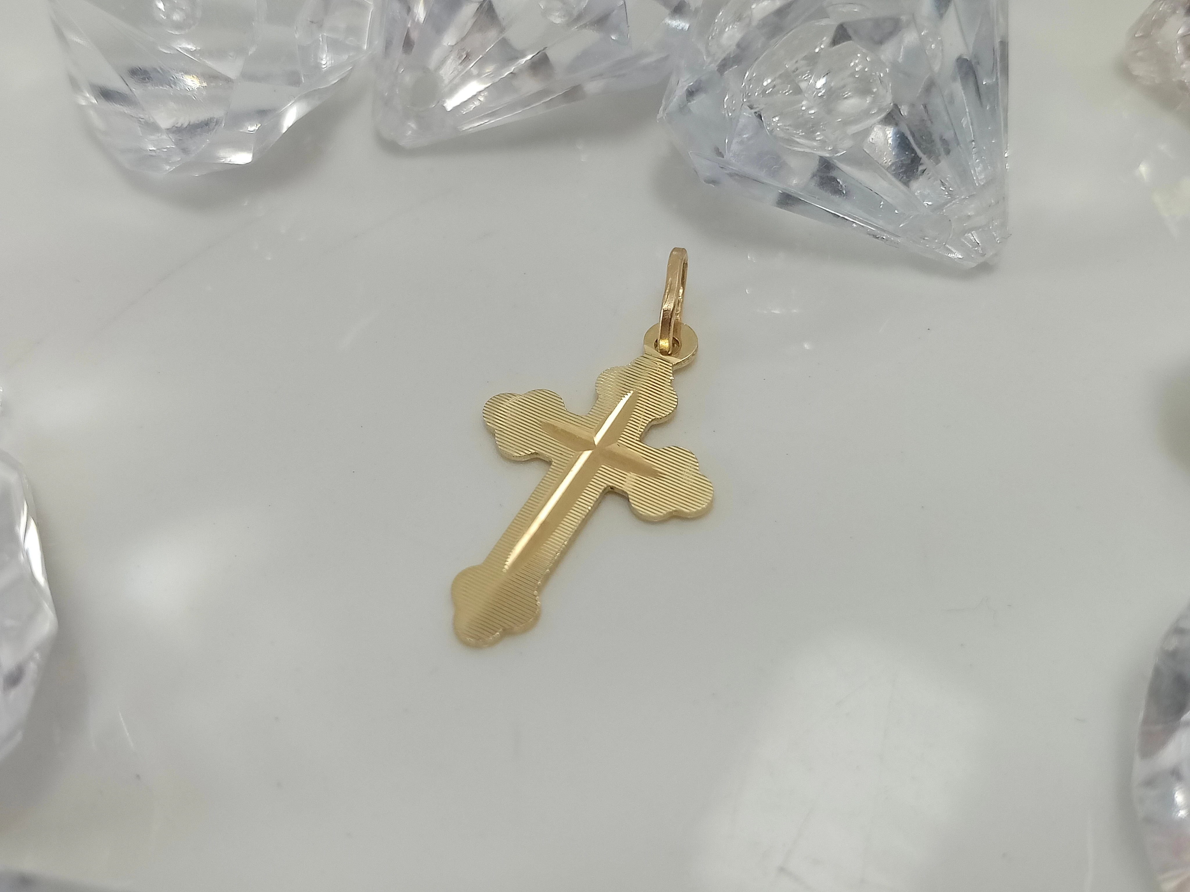 nienoszona-zlota-zawieszka-krzyz-585-068g-cechy-207006-2