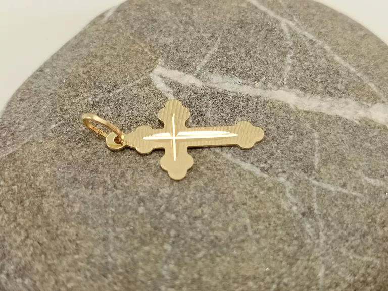 nienoszona-zlota-zawieszka-krzyz-585-068g-kamien-17088-524288