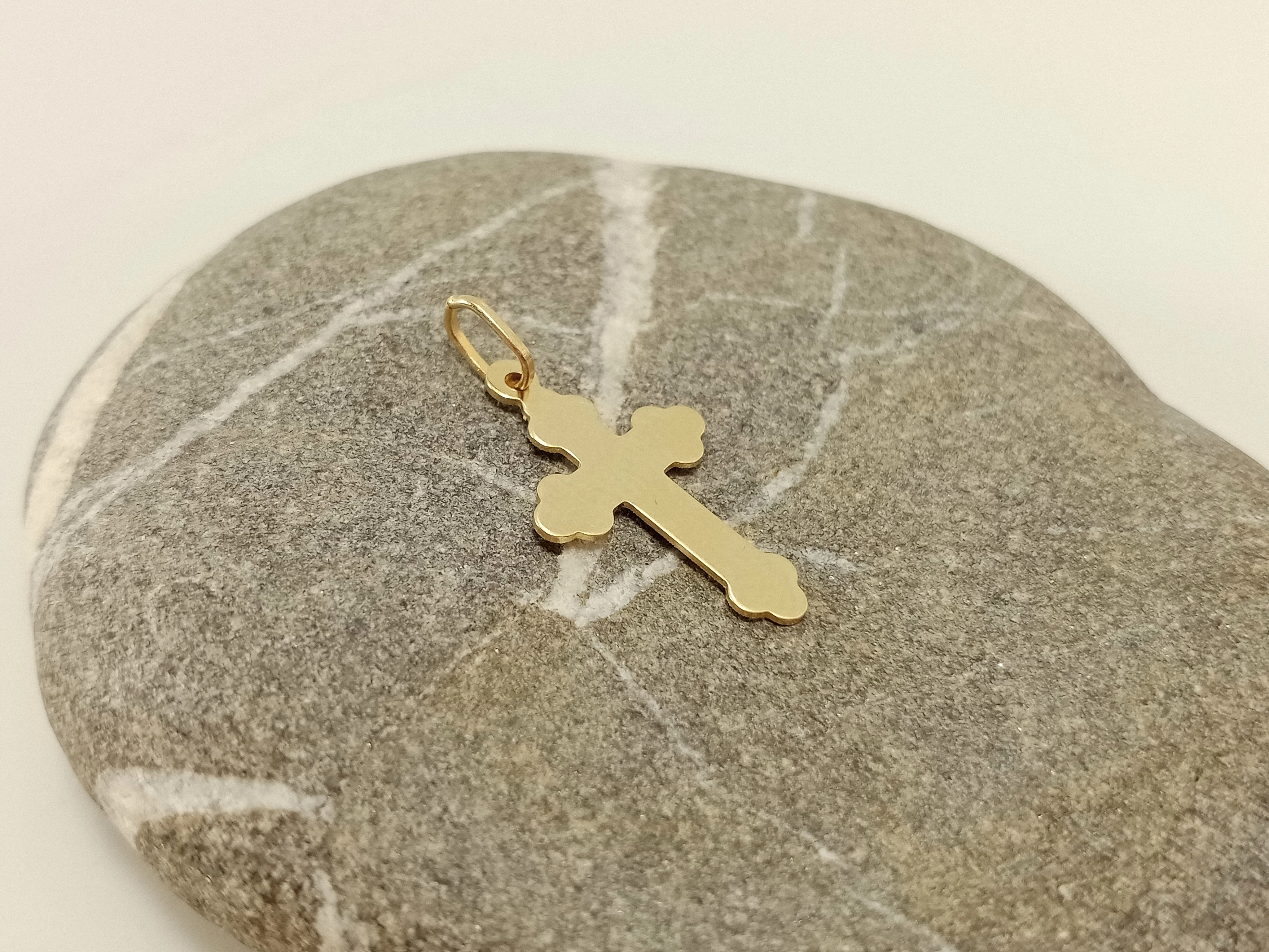 nienoszona-zlota-zawieszka-krzyz-585-068g-rodzaj-2205-16