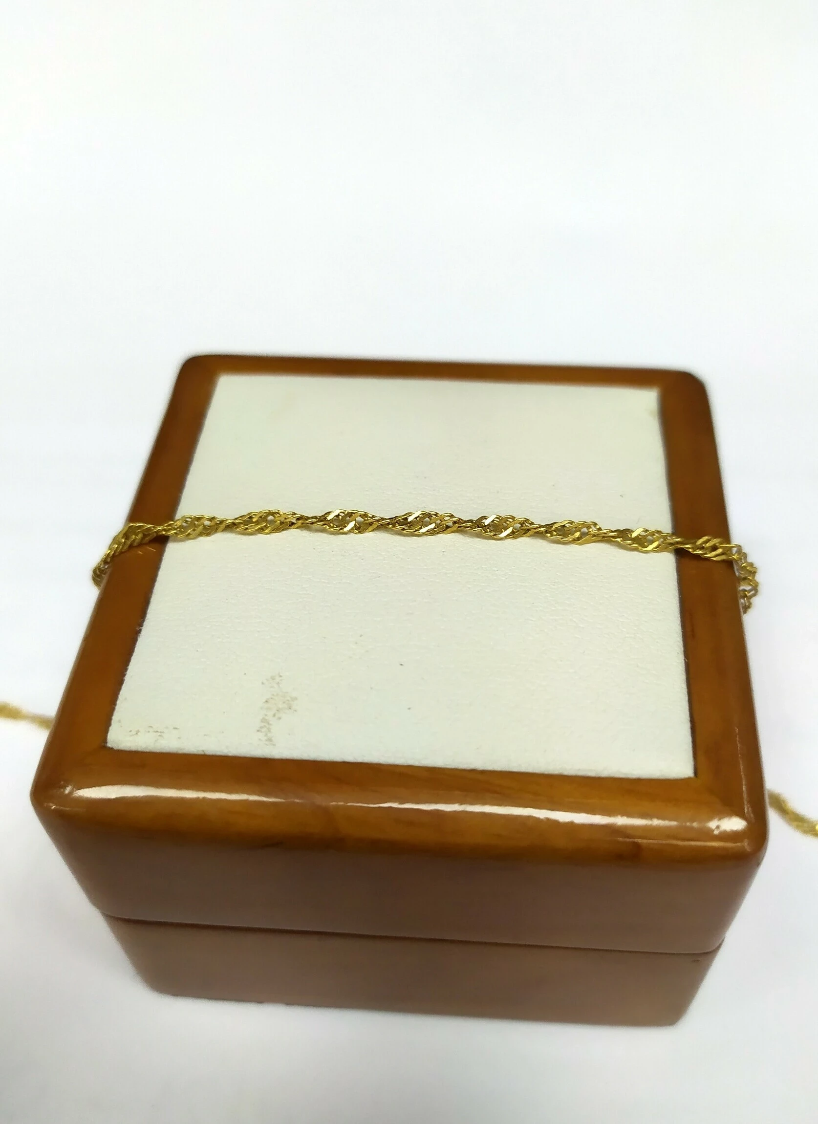 zloty-lancuszek-marka-inna-marka