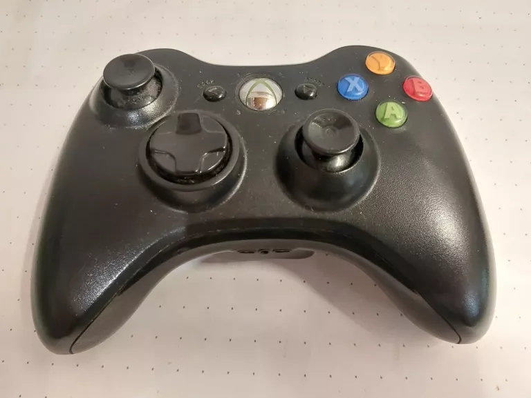 microsoft-xbox-360-s-model1439-4gb-dysk-wbudowana-pamiec-4-gb