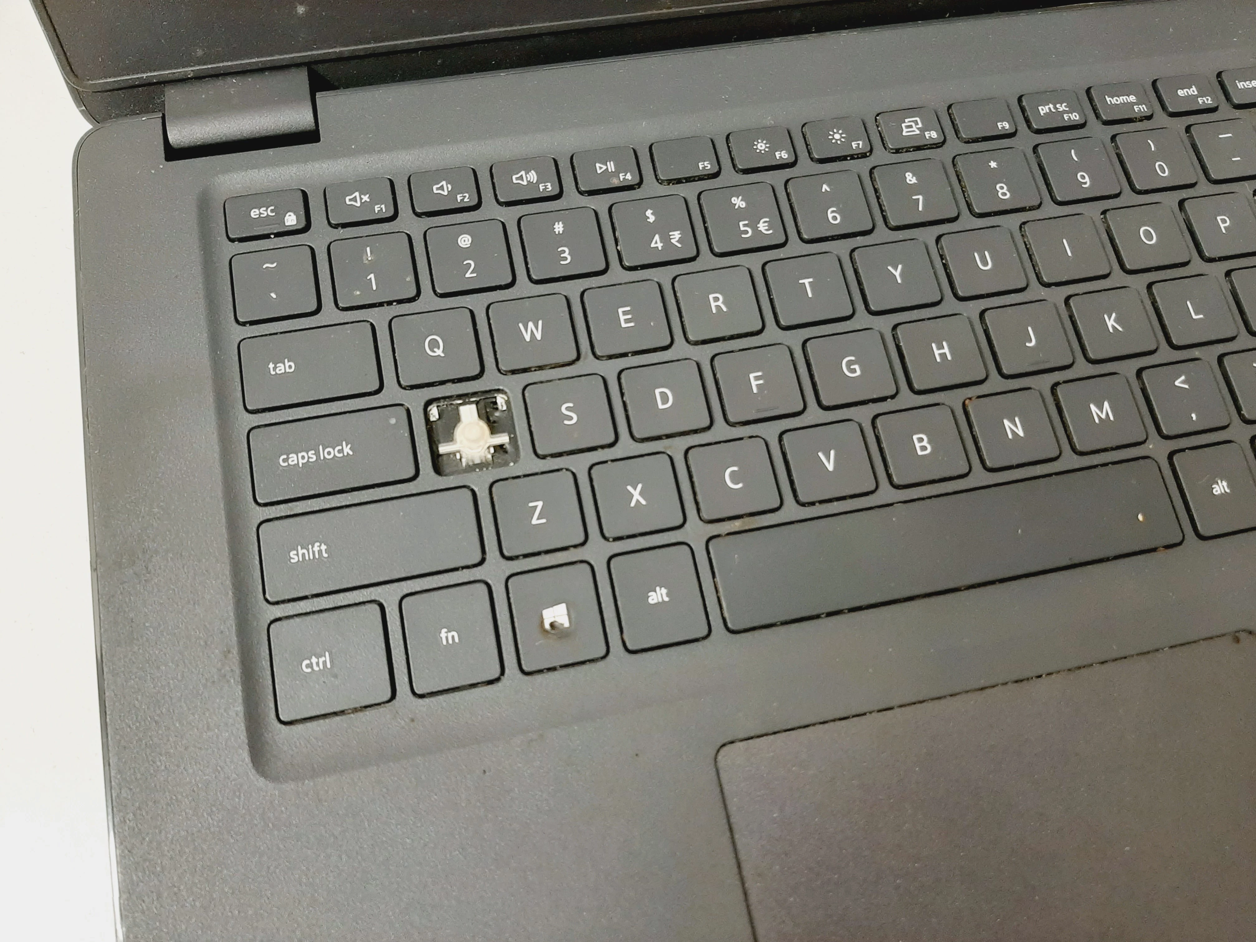 laptop-dell-latitude-3410-8256-gb-win10-i3-wielkosc-pamieci-ram-8-gb