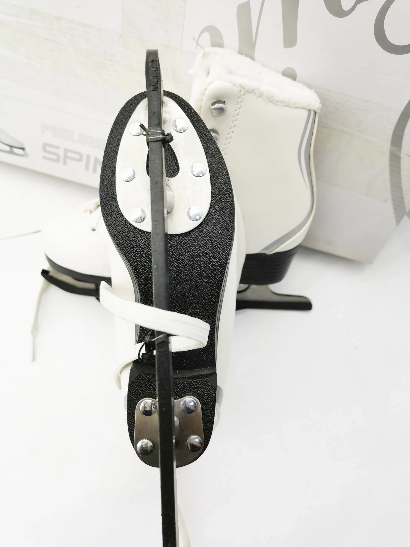 lyzwy-figurowe-dzieciece-spin-r-31-model-jackson