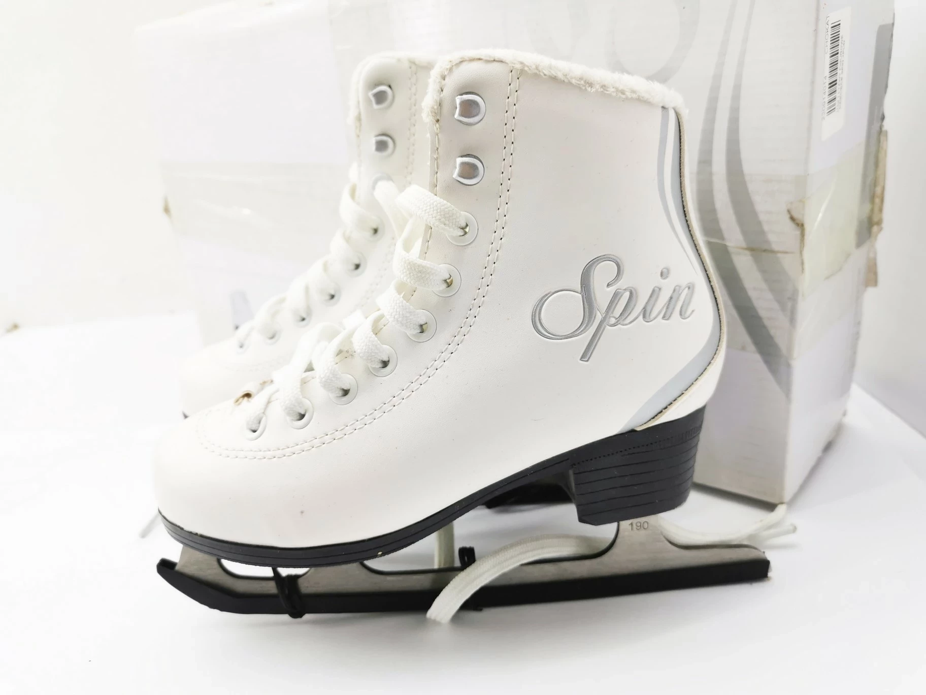 lyzwy-figurowe-dzieciece-spin-r-31-ean-gtin-0061178274648